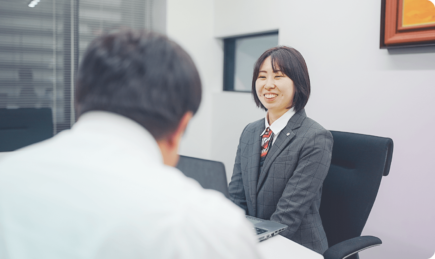 卒業生の働く様子