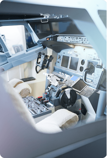 飛行シミュレーターの様子